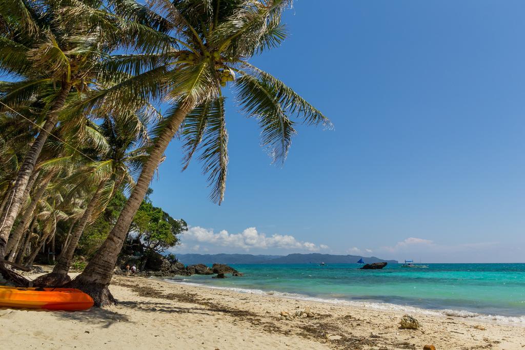Koko'S Place Diniwid Balabag  Exteriör bild